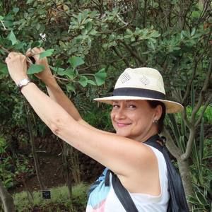 Meet your Posher, Anne